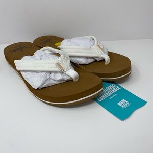 REEF Women’s Cushion Breeze Cloud White Open Toe Flip Flop Sandals Size 8 New